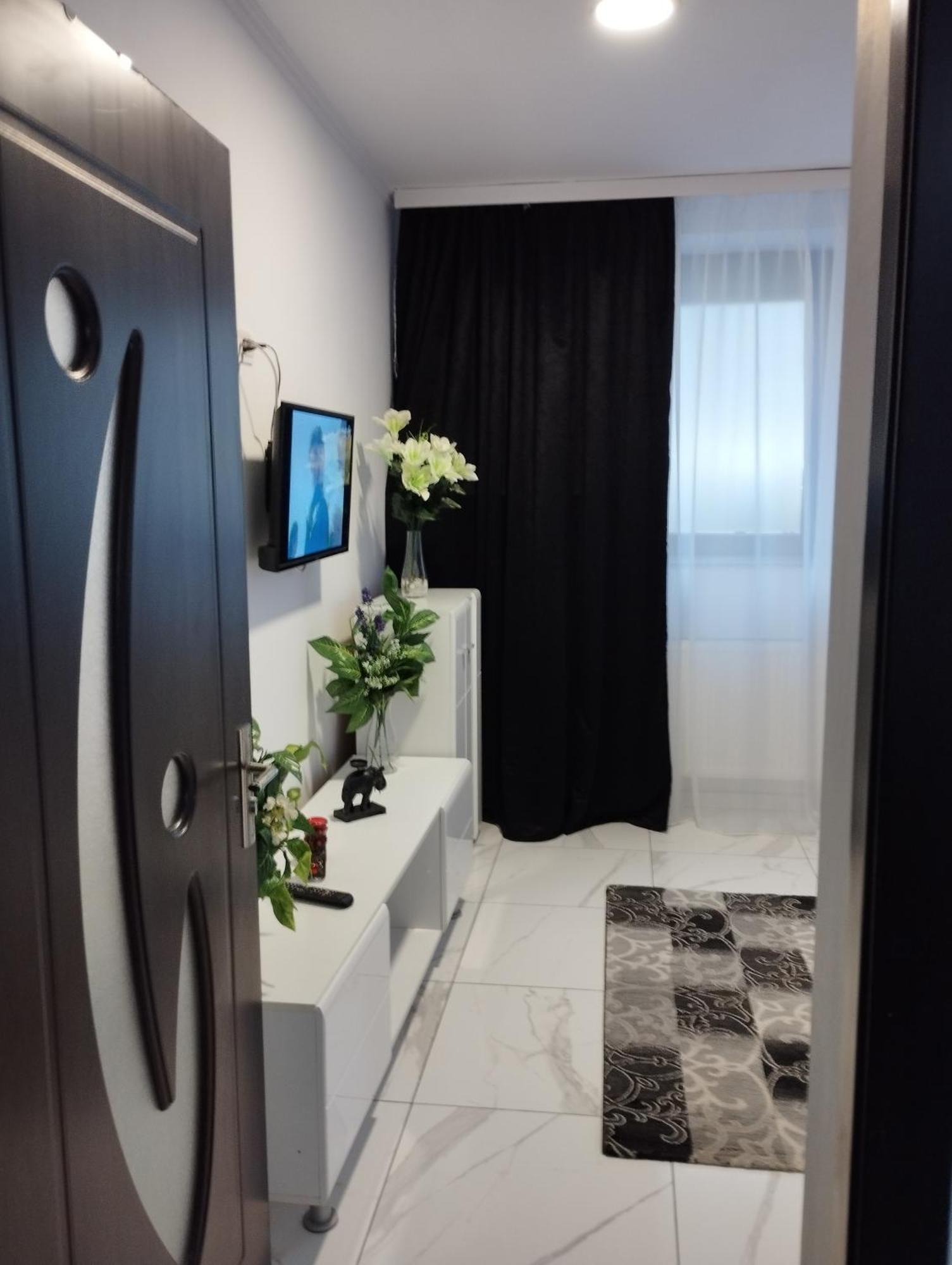 Ferienwohnung Tomis Promenada Constanţa Exterior foto