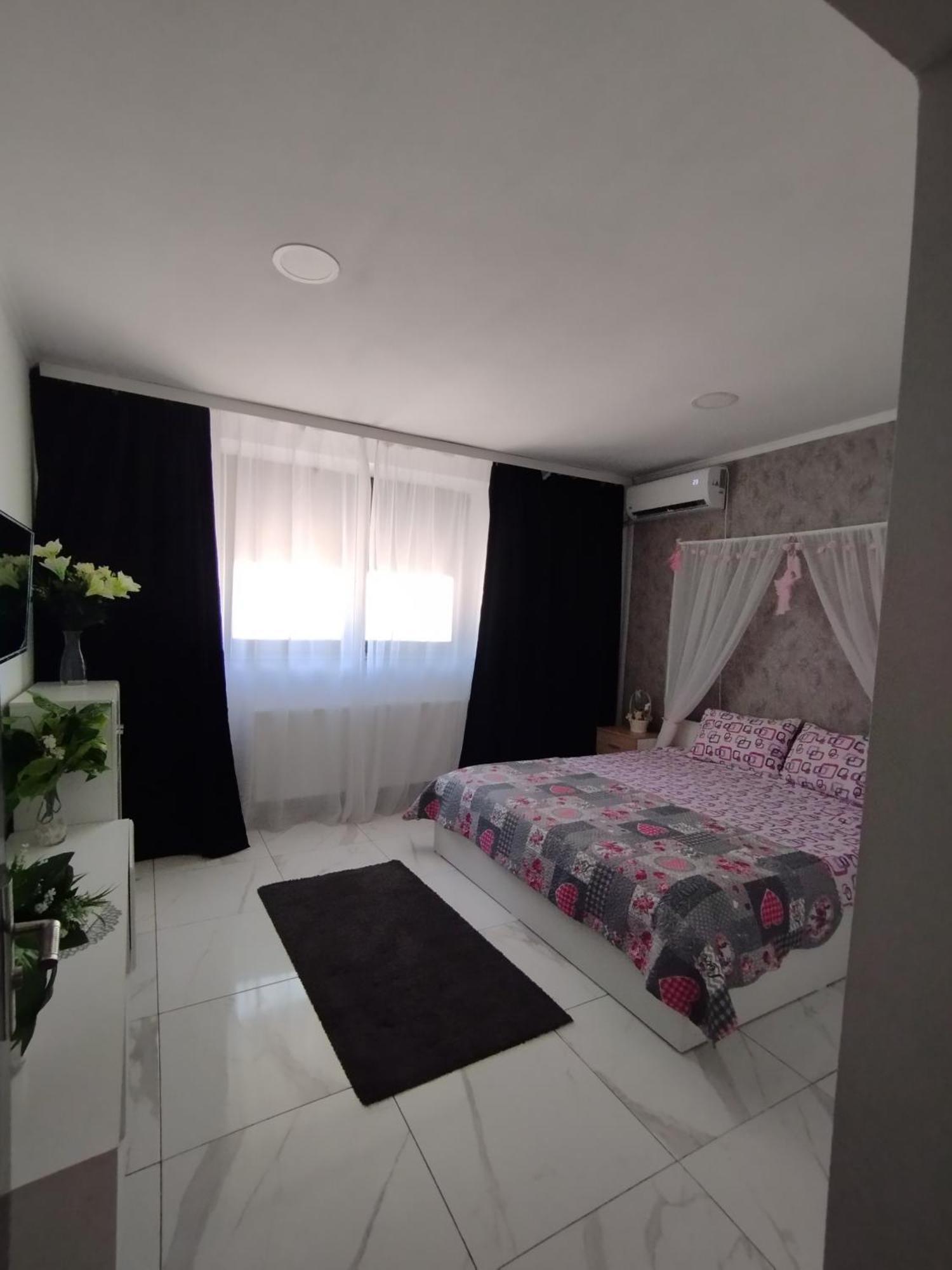 Ferienwohnung Tomis Promenada Constanţa Exterior foto